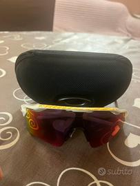 Occhiali bici e corsa oakley