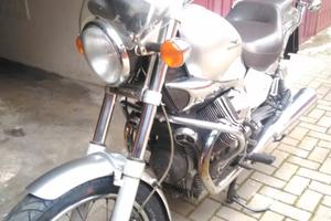 Vedo Moto Guzzi Tenuta Benissimo