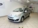 renault-twingo-1-2-8v-confort