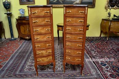 Coppia di settimini-cassettiere stile Luigi XV