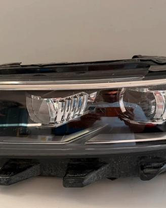 Faro Sinistro Originale Volkswagen T-Roc 2020