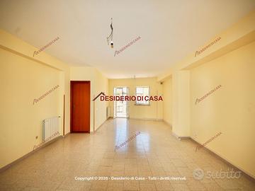 Appartamento, Campofelice di Roccella.
