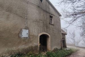 Rustico / Casale di 70 m² con 2 locali e box auto 