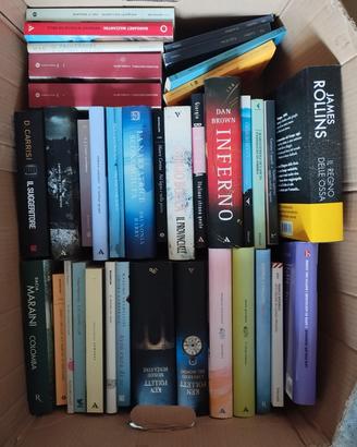 Lotto di 40 libri narrativa, gialli e thriller
