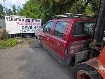 CABINA FORD RANGER 4 PORTE