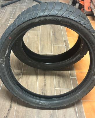 Gomme africa twin