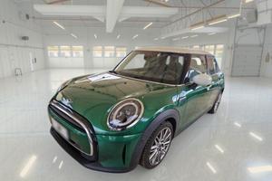 MINI COOPER CLASSIC 5 PORTE BERLINA