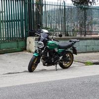 KAWASAKI Z 650 RS 1.800km