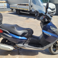 Piaggio X7 250