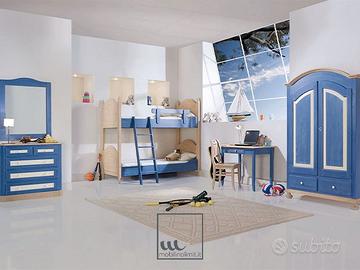 Cameretta in legno azzurra con letto a castello