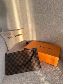 Pochette di Neverfull Louis Vuitton