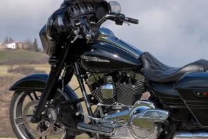 Harley davidson street glide