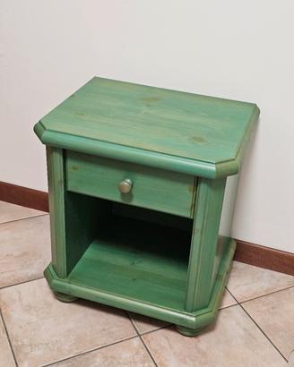 Comodini in legno