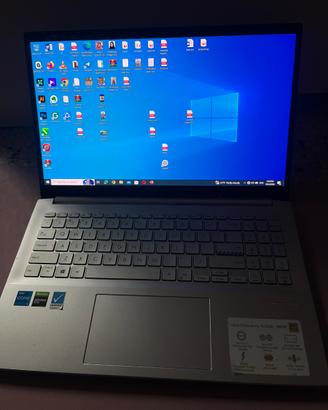 ASUS Vivobook Pro 15 OLED i5 – 512GB – NVIDIA GeFo
