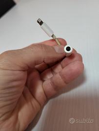 Adattatore da Lightning a jack cuffie
Apple
Iphone