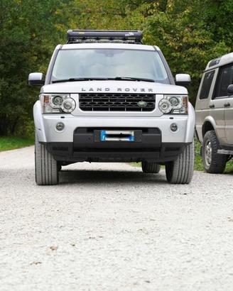 Land Rover Discovery 4