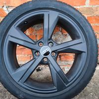 215/45/17 gomme e cerchi Audi