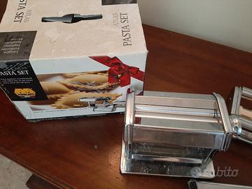 Pasta Set Atlas 150 