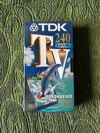 Cassetta nuova vuota VHS TDK E-240TVED