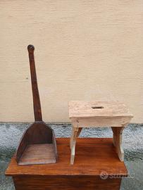 Sgabello il legno e Paletta Legno di una volta
