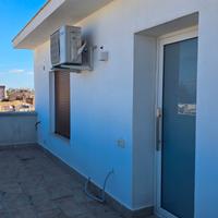 Monolocale attico vista mare Centro Marsala