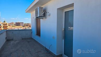 Monolocale attico vista mare Centro Marsala