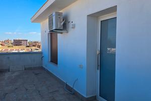 Monolocale attico vista mare Centro Marsala