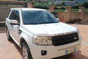 LAND ROVER Freelande 2.2 SD4
