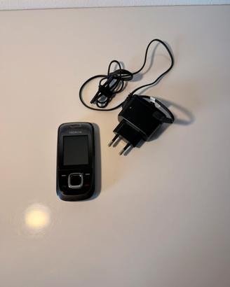 Nokia 2680 Slide + Caricabatterie