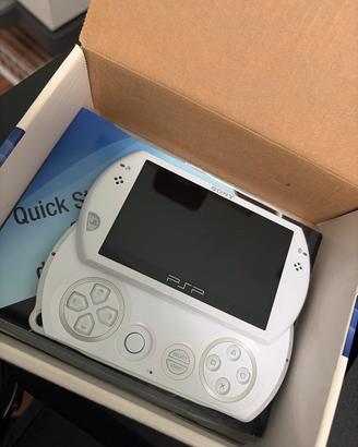 PSP GO