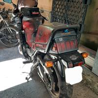 Suzuki GSX 1100 - 1984