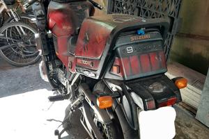 Suzuki GSX 1100 - 1984