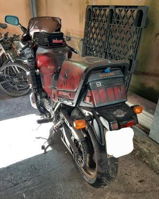 Suzuki GSX 1100 - 1984