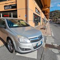 Opel Astra 1.7 CDTI 110CV 5 porte Cosmo