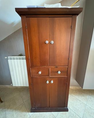 mobile legno massello