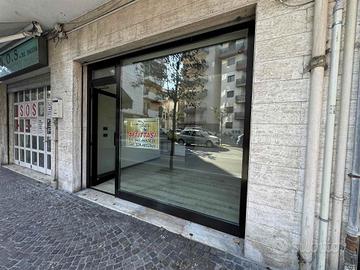 Rif.B284| negozio chioggia