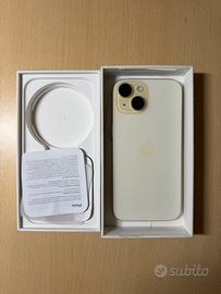 iPhone 15 128GB