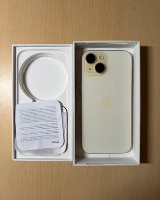 iPhone 15 128GB