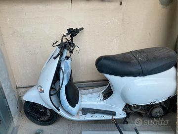 Vespa et2 50