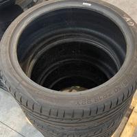 Gomme 225/40 ZR18 92Y XL – buone condizioni