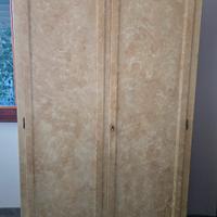 Armadio  artigianale patinato