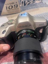 Yashica 109 multiprogram + flash