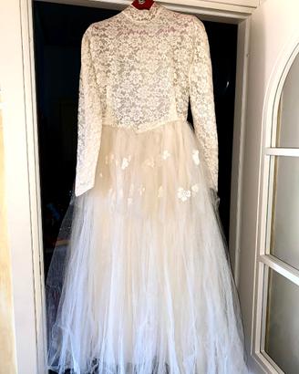 Elegante abito da sposa avorio anni '50