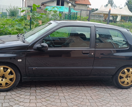 Renault Clio 1.8 16v