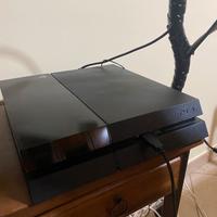 Playstation 4, 500gb con giochi inclusi