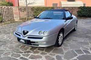 Alfa Romeo GTV Spider 2.0i 16V Twin Spark cat L