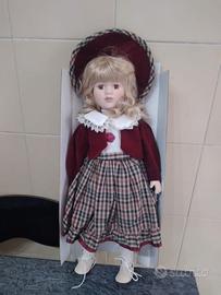 bambola Annie di porcellana sinfhony da collezione
