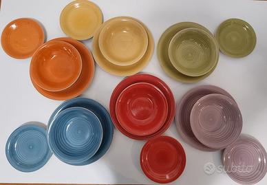 Set da 6 persone piatti colorati