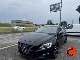 VOLVO V60 D2 GEATRONIC EDITION-NAVI-PELLE-CERCHI