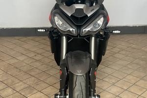 Triumph street triple 765 rs